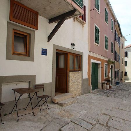 Studio Apartment Ana Vrsar Exterior photo
